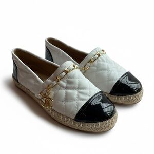 🆕 Chanel Style Interlocking CC Logo Leather Espadrilles 👟